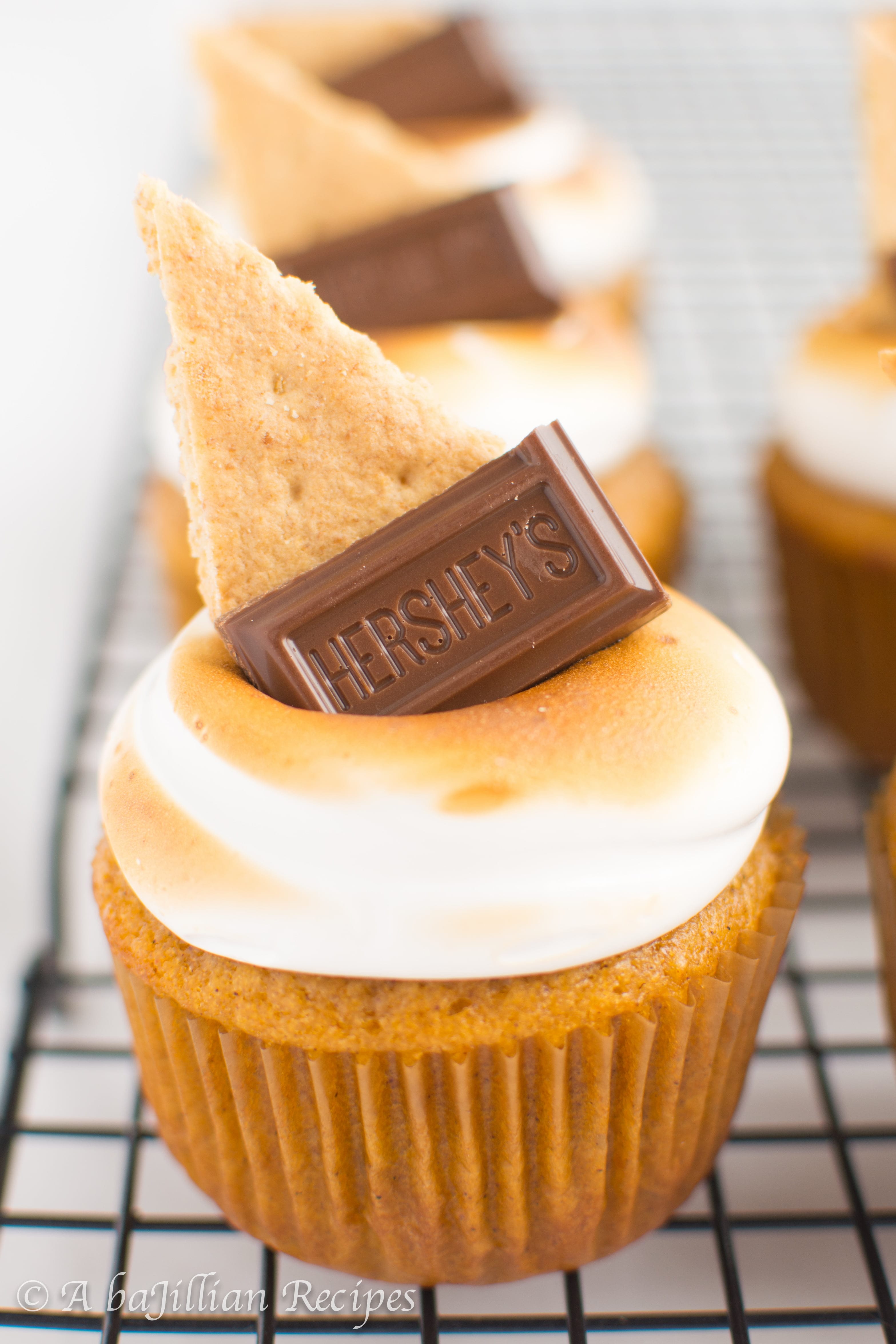 Pumpkin S'more Cupcakes | A baJillian Recipes