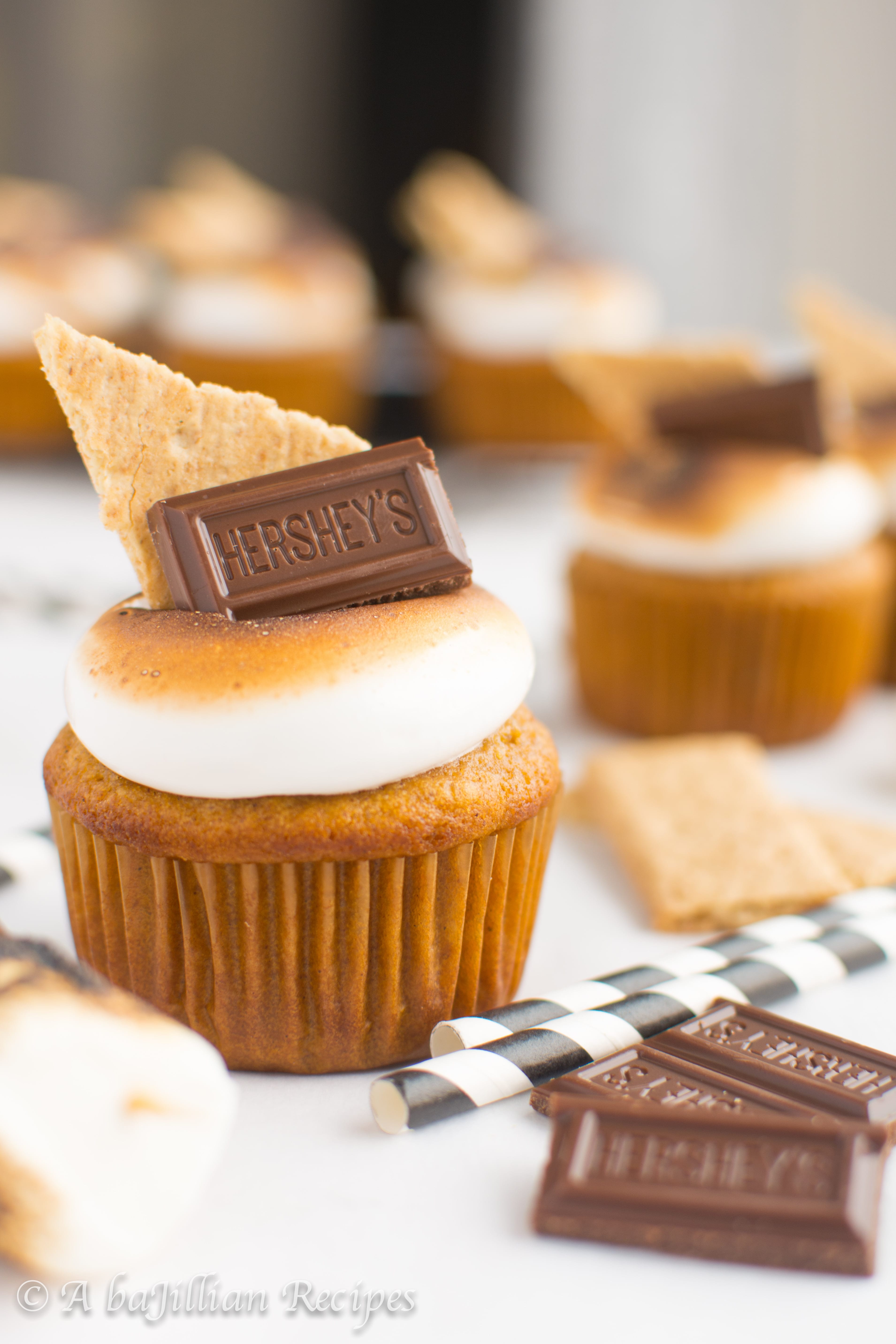 Pumpkin S'more Cupcakes | A baJillian Recipes