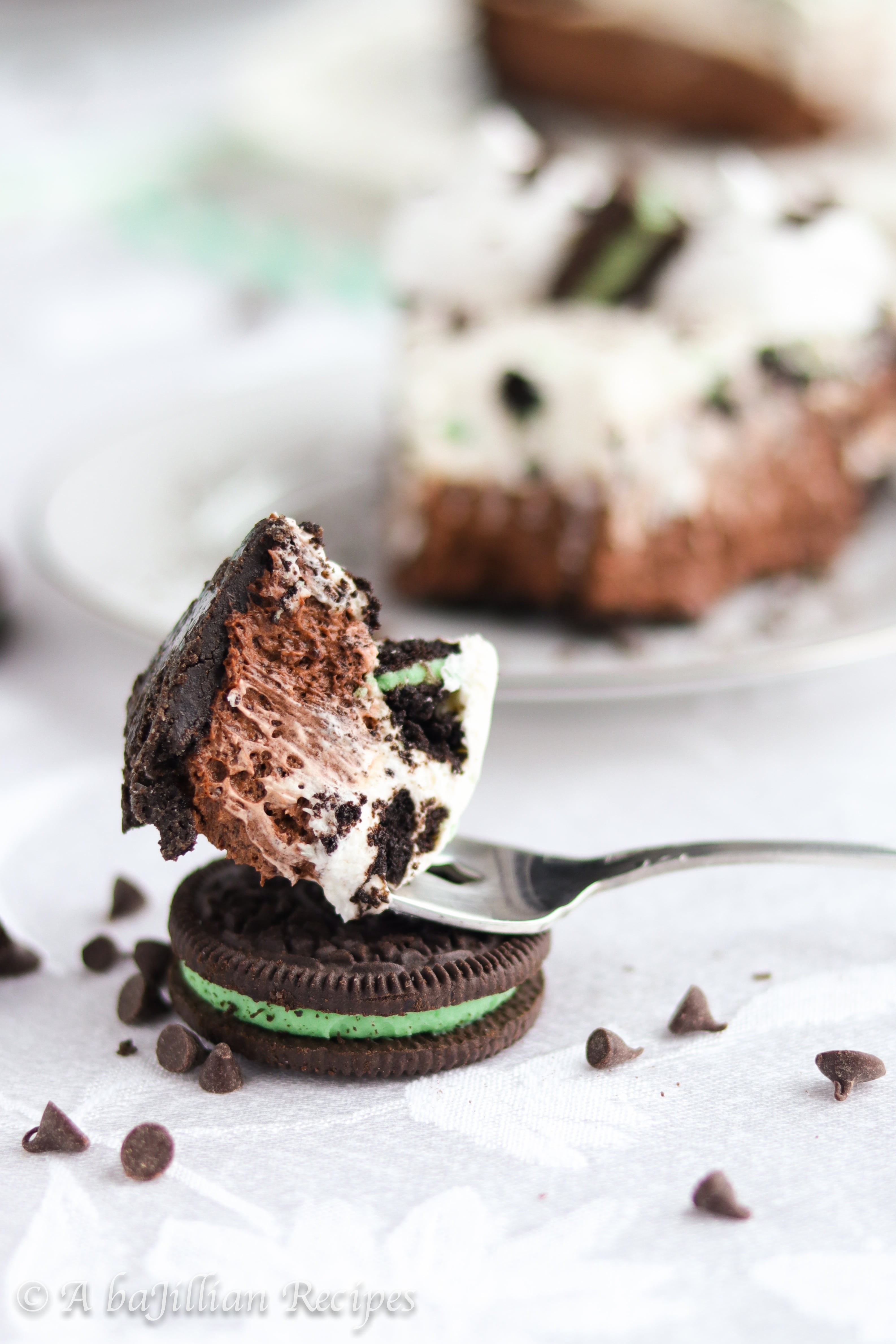 Mint Chocolate Oreo Pie | A baJillian Recipes-14